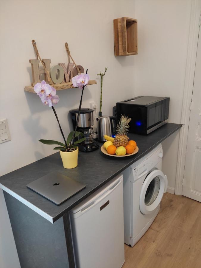 Air-Conditioned Flat With Terrace - Private & Independent - ルルド エクステリア 写真